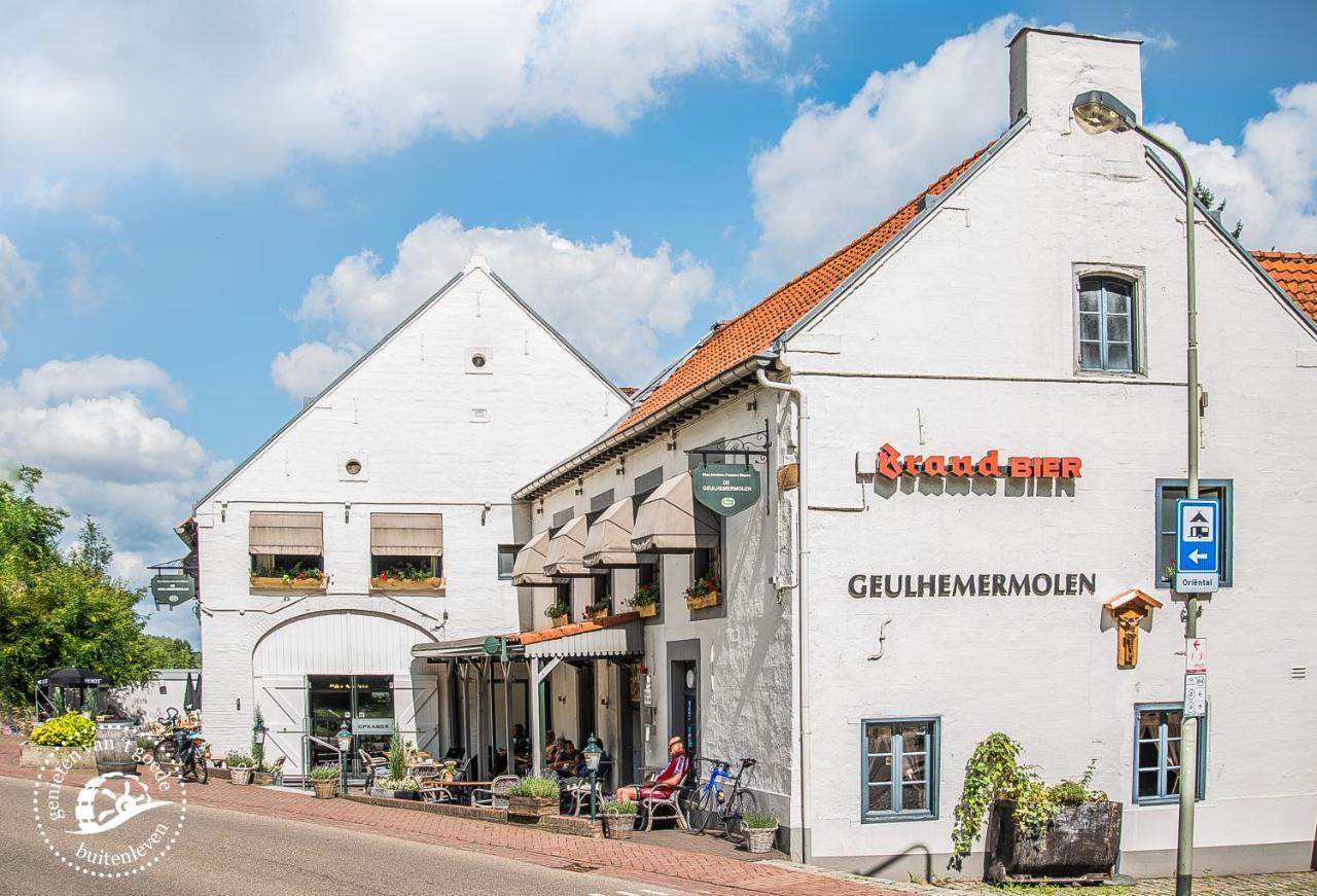 Herberg De Geulhemermolen Berg en Terblijt Eksteriør bilde